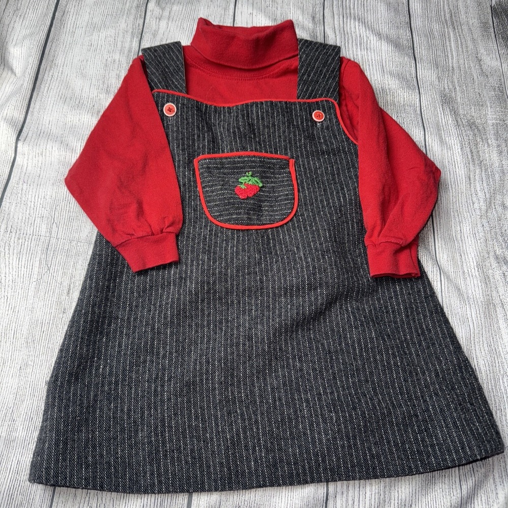 Vintage 3T Girls Strawberry Jumper Set Fast Moves